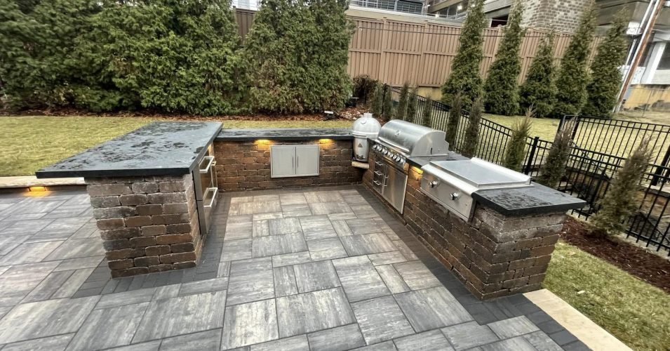 Outdoor kitchen installation in O’Fallon IL
